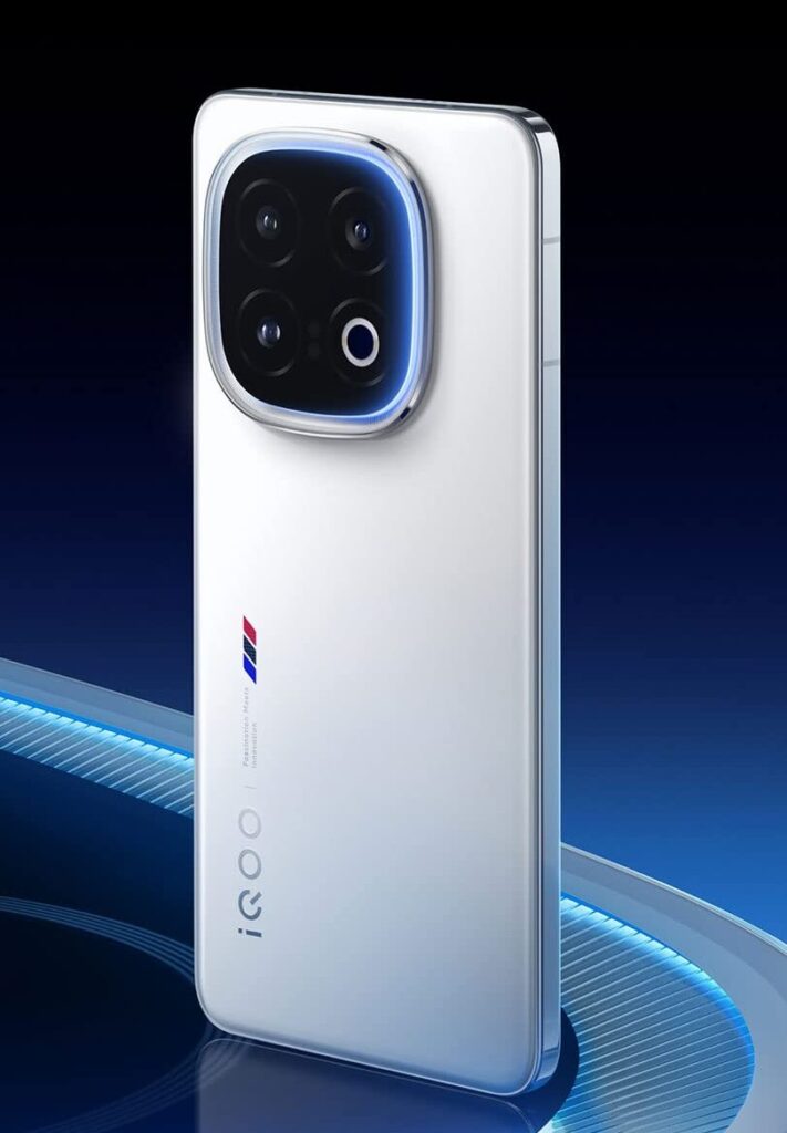 iqoo-13-price-and-features.jpg