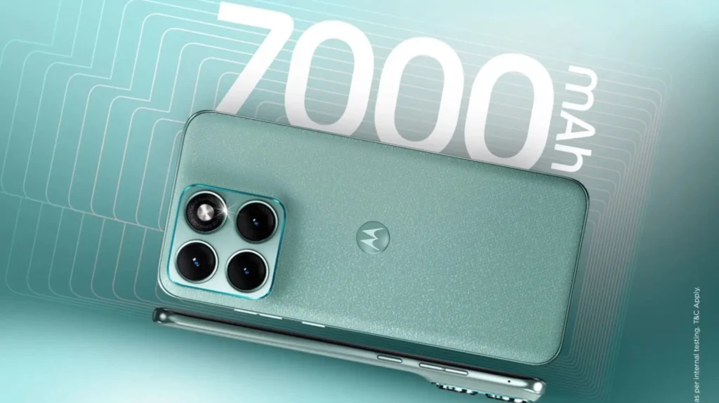 Motorola Edge 70 Fusion battery and fast charging feature illustration.